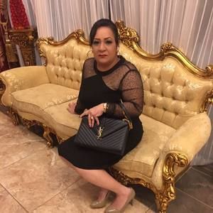 Meet your Posher, Nadia